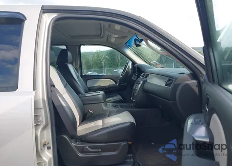 2007 Chevrolet Avalanche 1500 Lt из США, поврежденный, VIN 3GNFK12367G279307